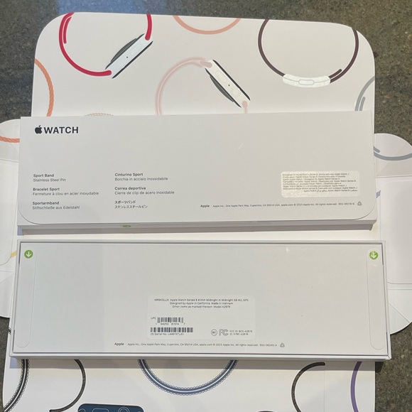 APPLE Watch Series 9 41mm Midnight AL SB M/L GPS Model # A2979  IN SEALED BOX - Picture 6 of 13